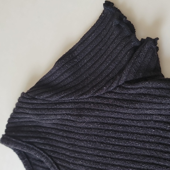 SHEIN Ribbed Knit Crop Top Short Sleeve  Lettuce Trim Black 11-12 Yr Old - Picture 4 of 10